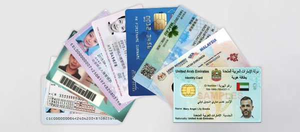 Peut collecter les informations de documents tels que la carte d'identité, le passeport, le laissez-passer pour Hong Kong et Macao, le laissez-passer pour Taïwan, le permis de conduire, le certificat de conduite, etc.